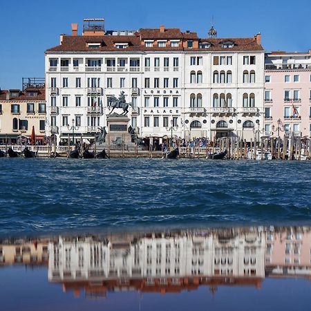 Londra Palace Venezia Exterior photo
