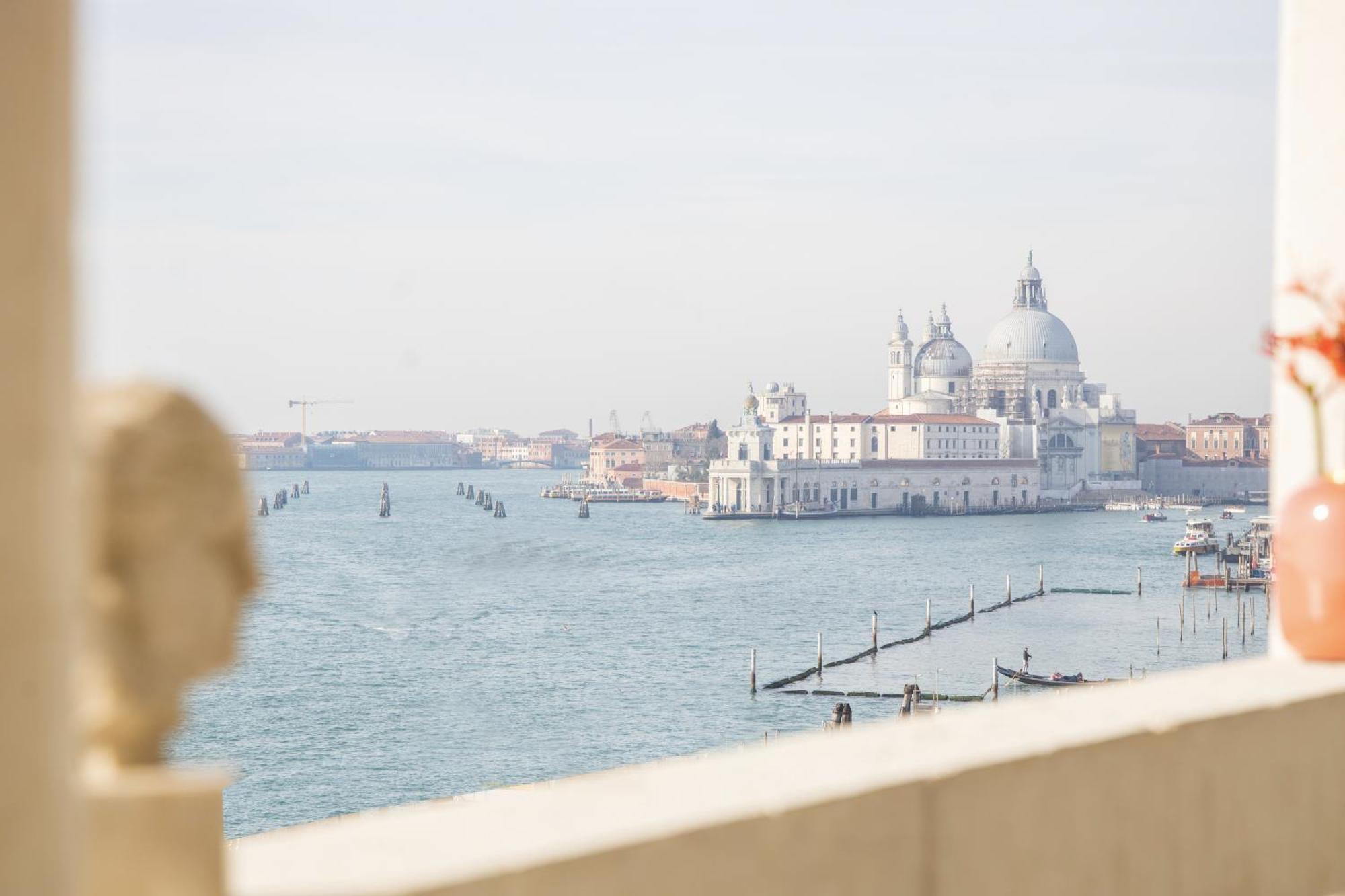 Londra Palace Venezia Exterior photo